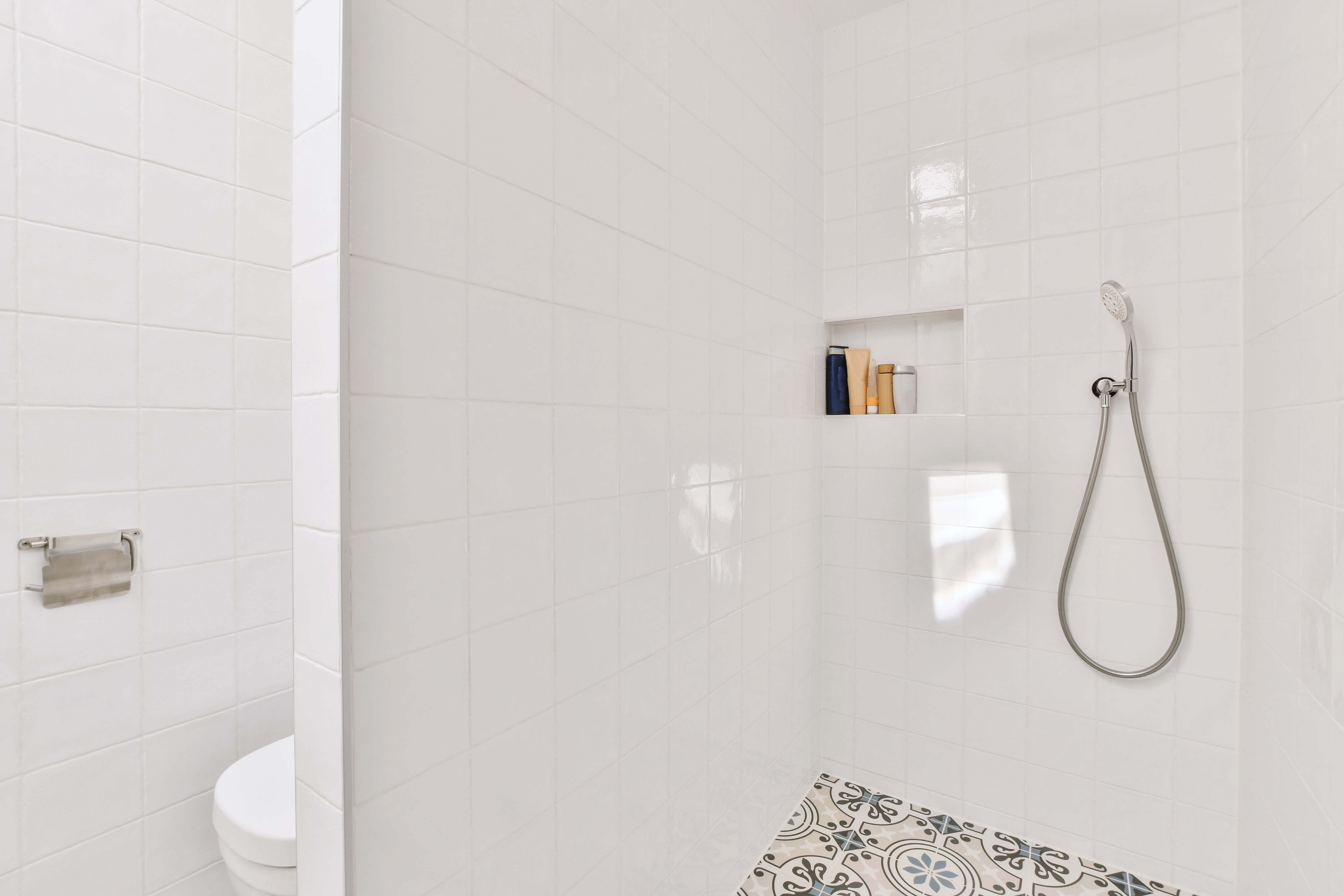 Shower reglazing service in Anaheim CA